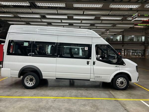 Jiangling Fushun 2023 2.0T automatic ordinary long-axis high-top 10-15 seats