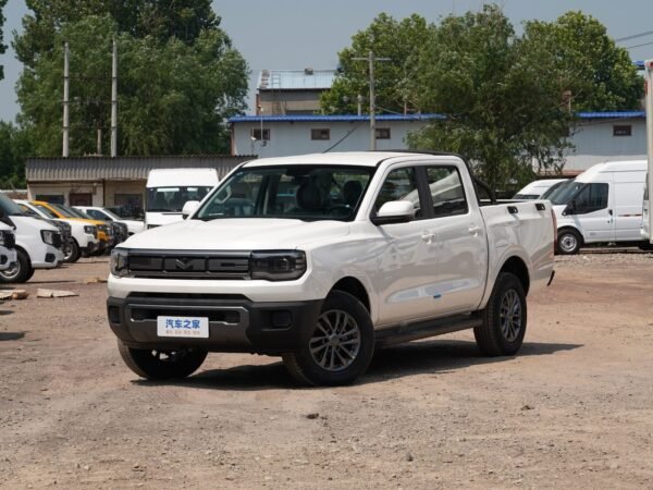 Yuhu 2025 model short-axle double-row diesel AT four-wheel drive