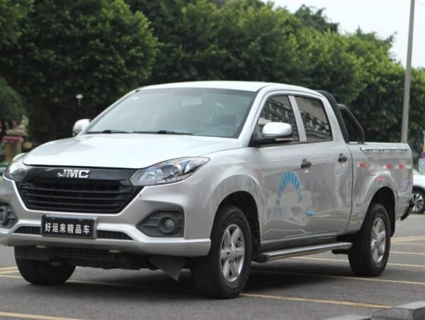 Baodian 2022 2.5T diesel two-wheel drive comfort version long axis JX4D25A6L