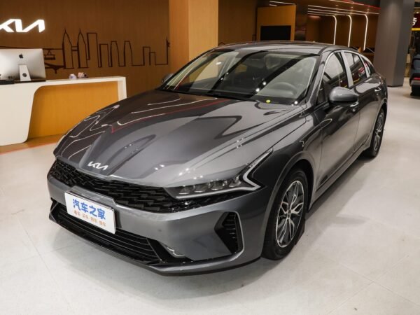 Kia K5 2025 1.5T Luxury Edition