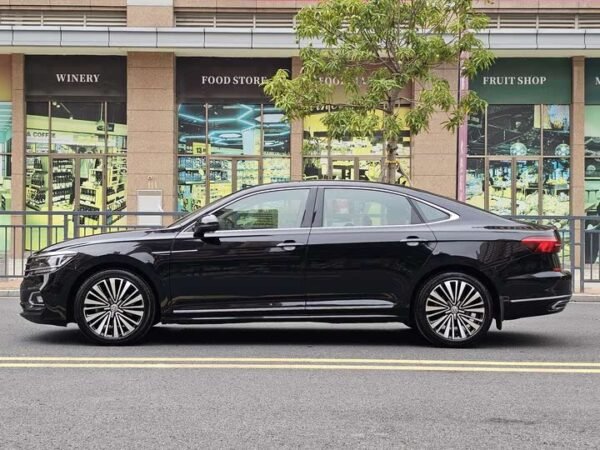 Passat 2019 330TSI Luxury Edition National VI - Image 2