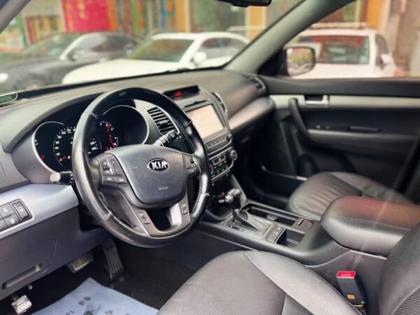 Sorento 2013 2.4L 5-seater gasoline supreme version - Image 2